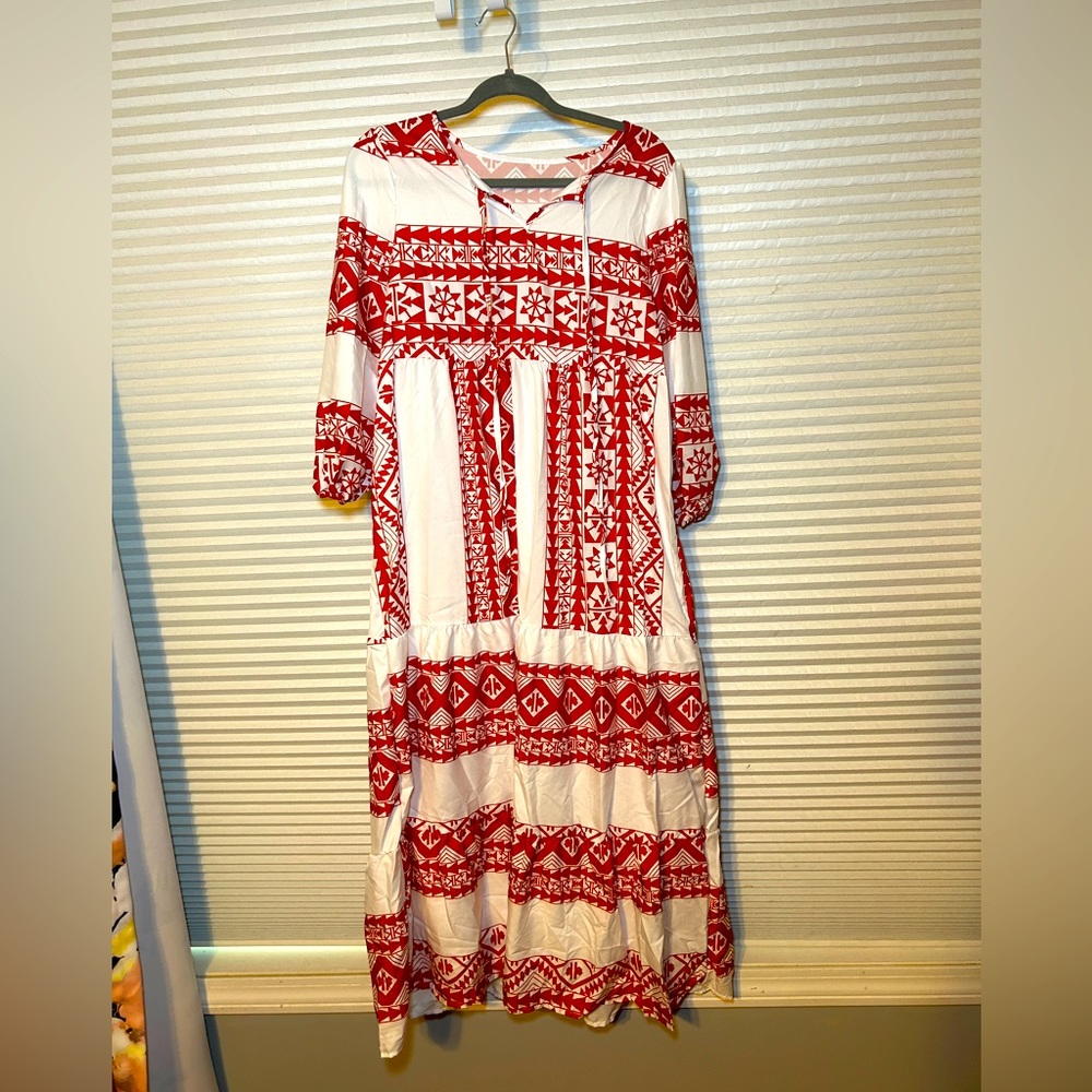 NWOT Red and White Tribal Print Cover Up small
